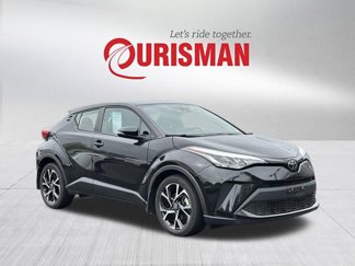 Used 2022 Toyota C-HR XLE image 1