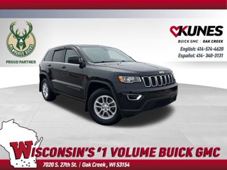 Used 2018 Jeep Grand Cherokee Laredo image 1