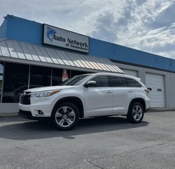 Used 2015 Toyota Highlander Limited image 1