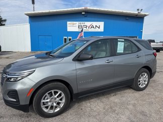 Used 2024 Chevrolet Equinox LS video 1