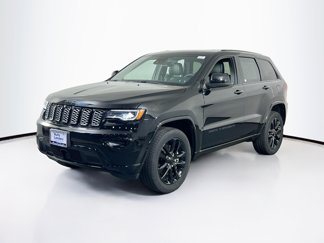 Used 2022 Jeep Grand Cherokee Laredo X image 1