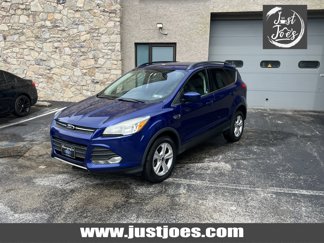 Used 2016 Ford Escape SE w/ Equipment Group 201A image 1