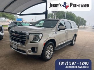 Used 2022 GMC Yukon XL SLT w/ SLT Premium Package image 1