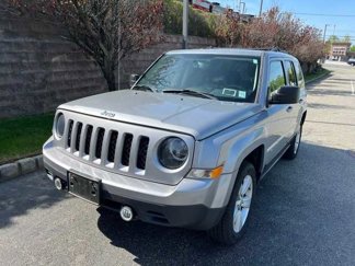 Used 2014 Jeep Patriot Latitude image 1
