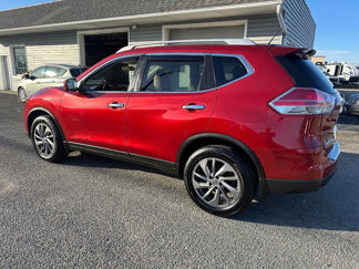 Used 2016 Nissan Rogue SL w/ SL Premium Package image 1
