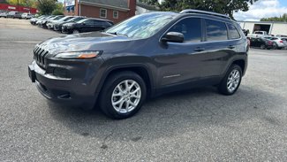 Used 2018 Jeep Cherokee Latitude Plus w/ Cold Weather Group video 1