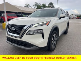 Used 2022 Nissan Rogue SV image 1