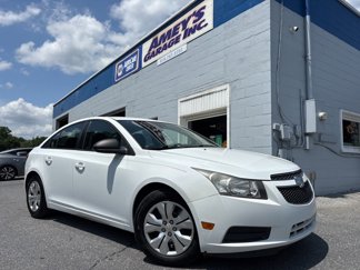 Used 2013 Chevrolet Cruze LS image 1