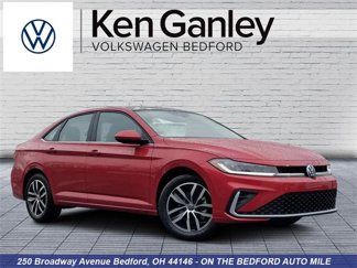 New 2025 Volkswagen Jetta SE image 1