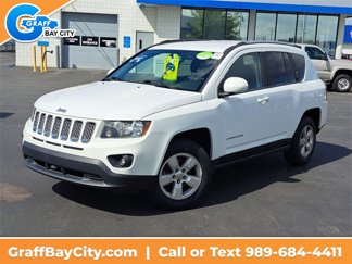 Used 2017 Jeep Compass Latitude image 1