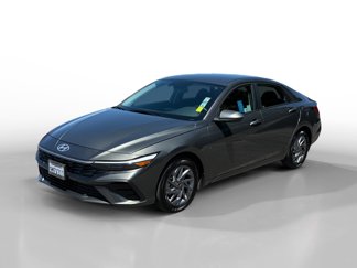 Certified 2024 Hyundai Elantra SEL image 1