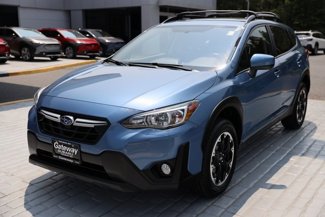Used 2021 Subaru Crosstrek 2.0i Premium image 1