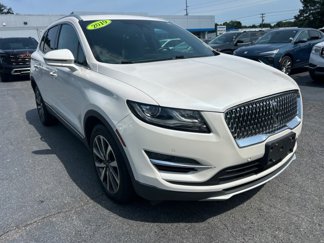 Used 2019 Lincoln MKC Reserve image 1