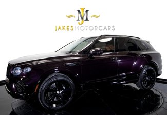 Used 2022 Bentley Bentayga image 1
