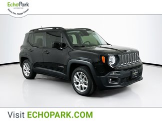 Used 2017 Jeep Renegade Latitude w/ Popular Equipment Group image 1