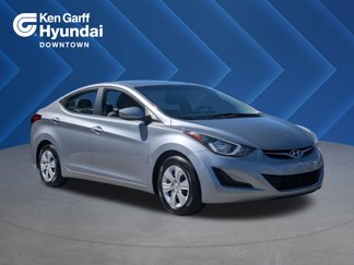 Used 2016 Hyundai Elantra SE image 1