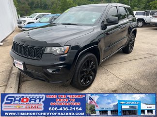 Used 2018 Jeep Grand Cherokee Altitude image 1