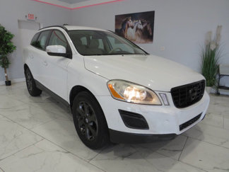 Used 2013 Volvo XC60 3.2 image 1
