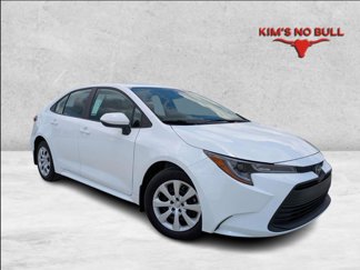 Certified 2024 Toyota Corolla LE image 1