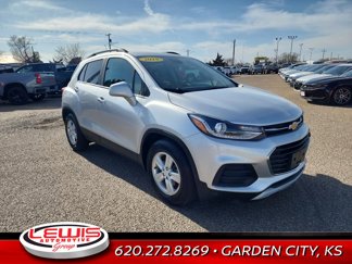 Used 2019 Chevrolet Trax LT w/ LT Convenience Package image 1