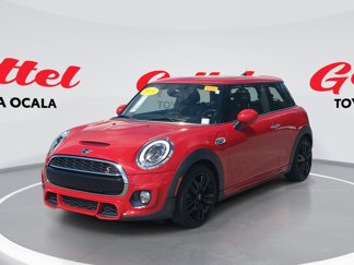 Used 2015 MINI Cooper S image 1