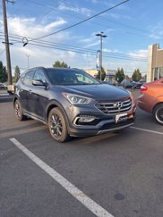 Used 2017 Hyundai Santa Fe Sport image 1