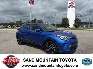 Used 2020 Toyota C-HR XLE image 1