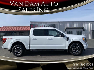 Used 2023 Ford F150 XLT image 1