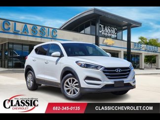 Used 2017 Hyundai Tucson SE image 1