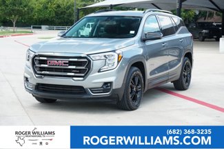Used 2023 GMC Terrain AT4 image 1