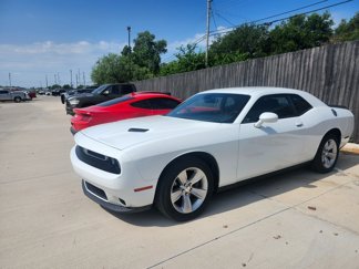 Used 2023 Dodge Challenger SXT image 1