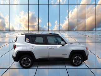 Used 2015 Jeep Renegade Latitude w/ Cold Weather Group II image 1