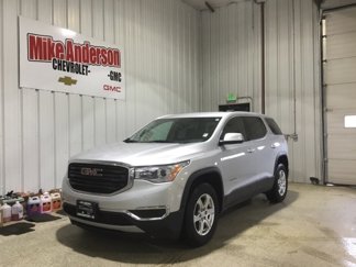 Used 2019 GMC Acadia SLE w/ LPO, Floor Liner Package image 1