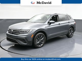 Used 2022 Volkswagen Tiguan SE image 1
