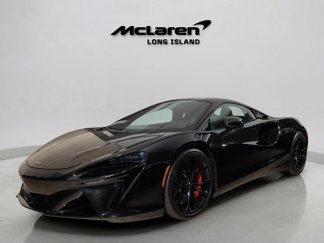 Used 2023 McLaren Artura image 1