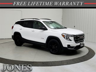 Used 2023 GMC Terrain AT4 image 1