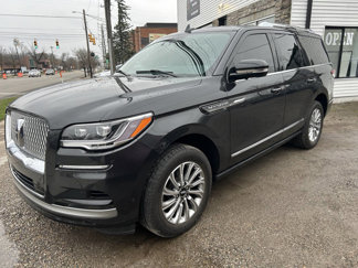 Used 2023 Lincoln Navigator 4WD image 1