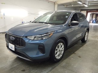 Used 2023 Ford Escape Active image 1