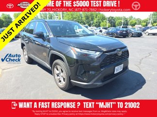 Used 2023 Toyota RAV4 XLE image 1