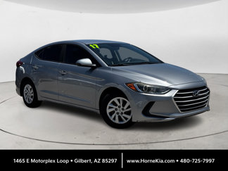 Used 2017 Hyundai Elantra SE image 1