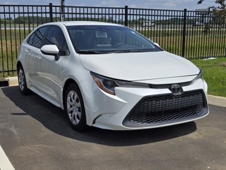 Used 2020 Toyota Corolla LE image 1