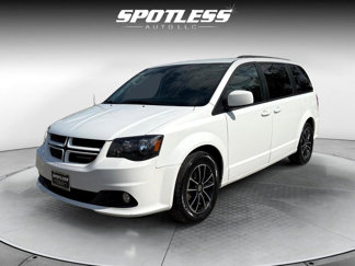 Used 2018 Dodge Grand Caravan GT image 1
