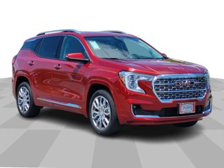 Used 2023 GMC Terrain Denali image 1