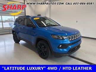 Used 2022 Jeep Compass Latitude image 1