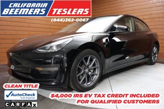 Used 2022 Tesla Model 3 Standard Range image 1