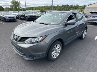 Used 2018 Nissan Rogue Sport SV image 1