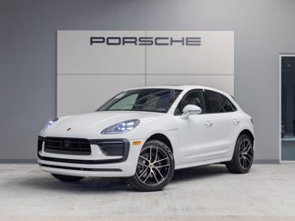 Used 2024 Porsche Macan image 1