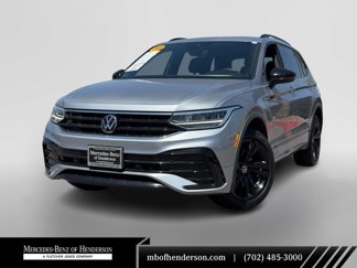 Used 2023 Volkswagen Tiguan SE R-Line image 1