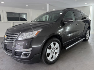 Used 2017 Chevrolet Traverse LT w/ Style and Technology Package image 1