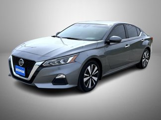 Used 2022 Nissan Altima 2.5 SV w/ SV Premium Package image 1